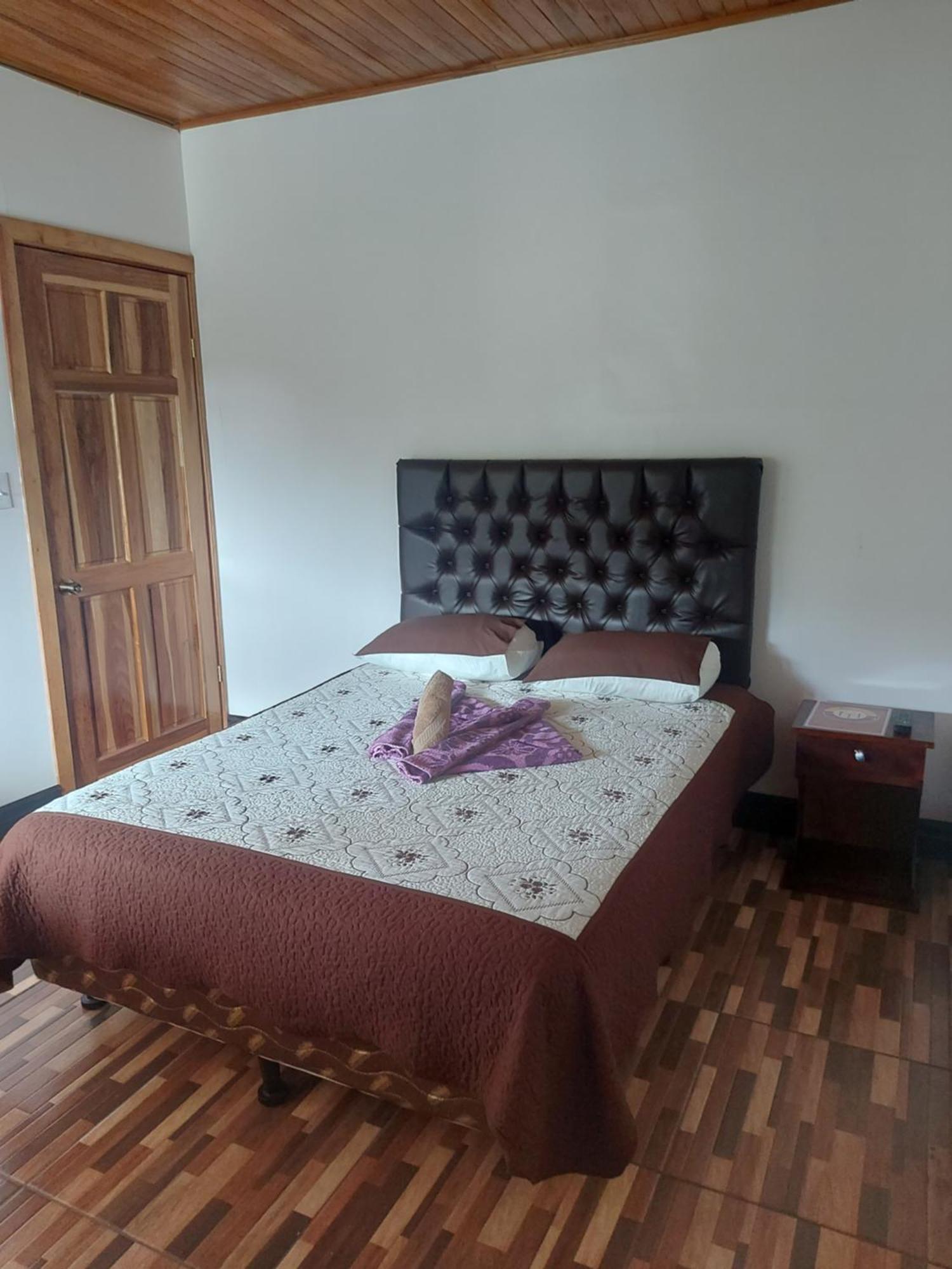 Alisson Hotel Y Restaurant Monteverde Εξωτερικό φωτογραφία